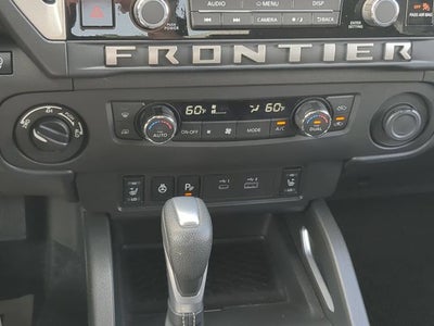 2025 Nissan Frontier SV