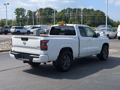 2025 Nissan Frontier SV