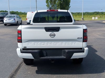 2025 Nissan Frontier SV