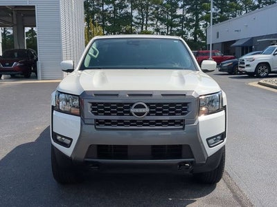 2025 Nissan Frontier SV