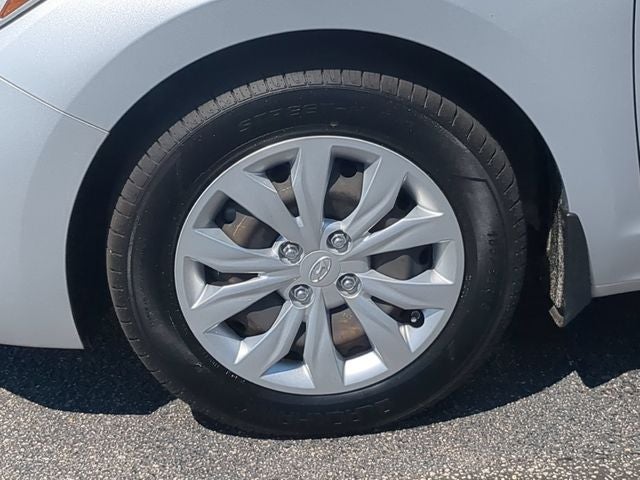 2022 Hyundai Accent SE