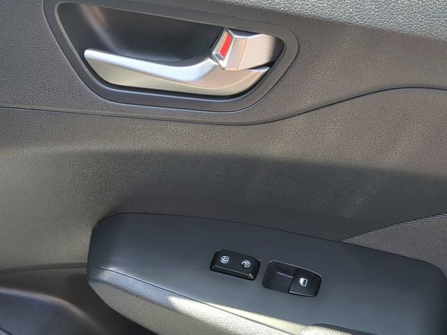 2022 Hyundai Accent SE