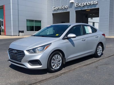 2022 Hyundai Accent SE