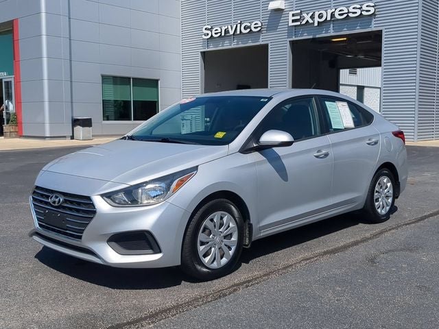 2022 Hyundai Accent SE