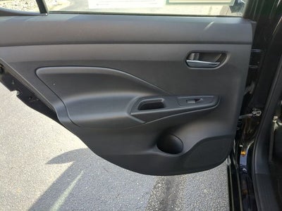 2023 Nissan Versa 1.6 SV