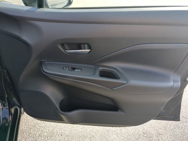 2023 Nissan Versa 1.6 SV
