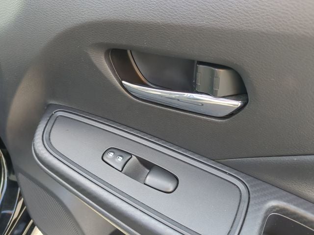 2023 Nissan Versa 1.6 SV
