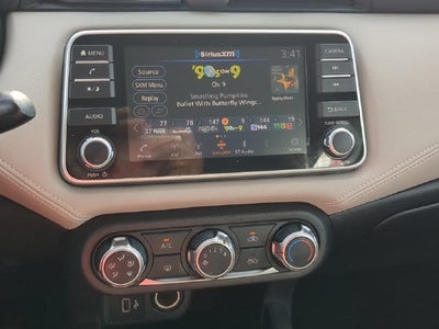 2020 Nissan Versa 1.6 SV