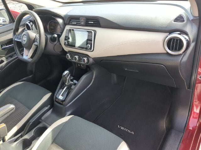2020 Nissan Versa 1.6 SV