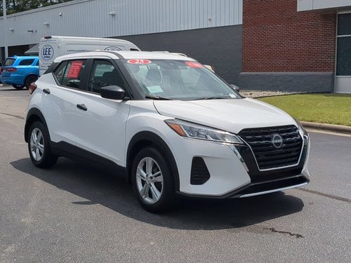2025 Nissan Kicks Play S