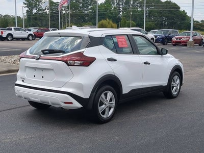 2025 Nissan Kicks Play S
