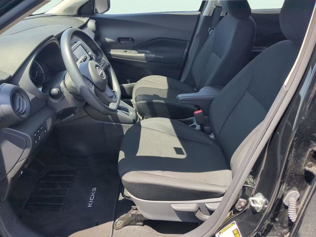 2025 Nissan Kicks Play S