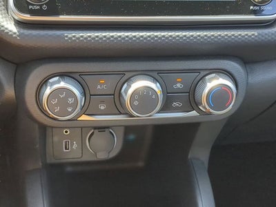 2025 Nissan Kicks Play S