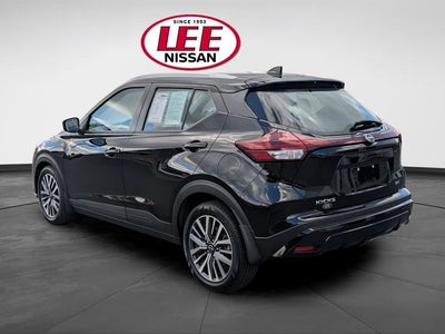 2023 Nissan Kicks SV