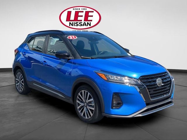2021 Nissan Kicks SR