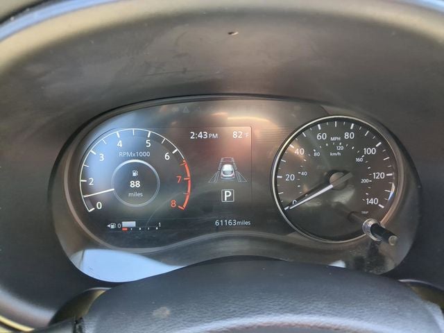 2021 Nissan Kicks SR