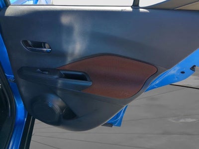 2021 Nissan Kicks SR