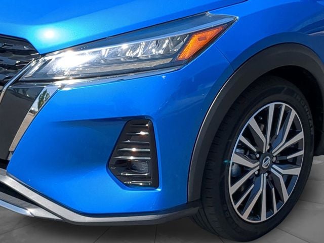 2021 Nissan Kicks SR