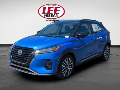 2021 Nissan Kicks SR