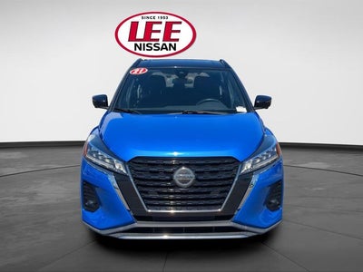 2021 Nissan Kicks SR