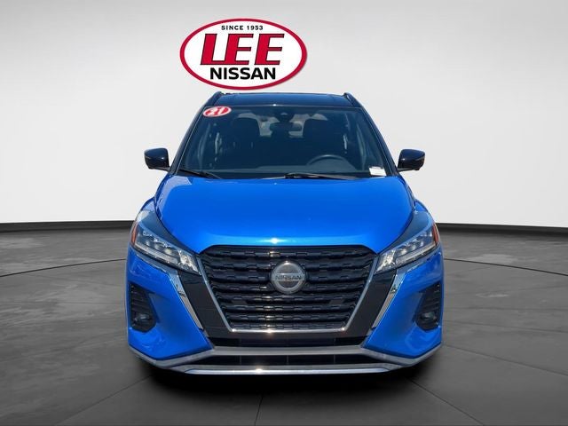 2021 Nissan Kicks SR