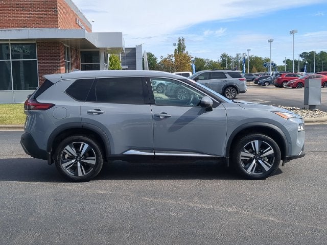 2022 Nissan Rogue SL