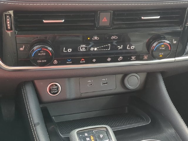 2022 Nissan Rogue SL