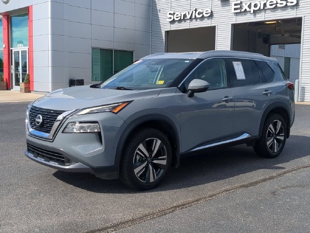 2022 Nissan Rogue SL