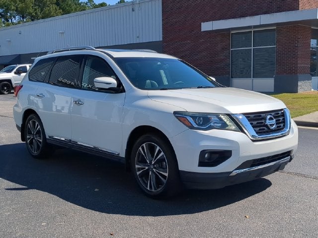 2017 Nissan Pathfinder Platinum