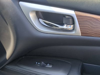 2017 Nissan Pathfinder Platinum