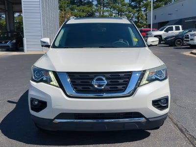 2017 Nissan Pathfinder Platinum