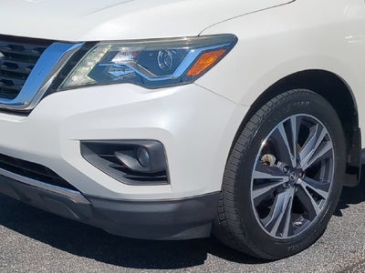 2017 Nissan Pathfinder Platinum