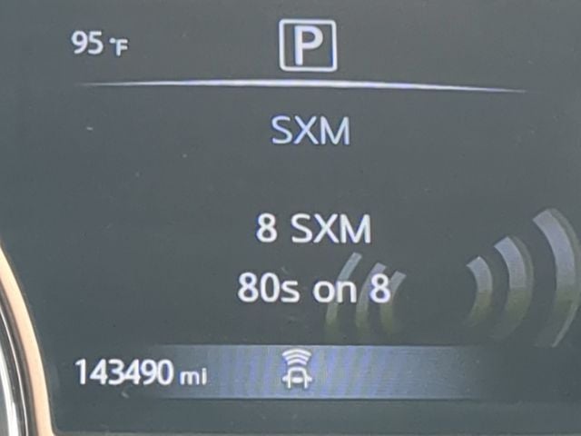 2018 Nissan Pathfinder SV