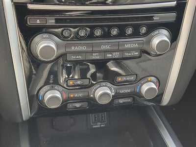 2018 Nissan Pathfinder SV