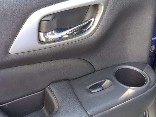 2018 Nissan Pathfinder SV
