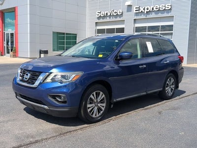 2018 Nissan Pathfinder SV