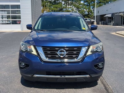 2018 Nissan Pathfinder SV