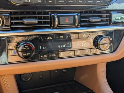 2022 Nissan Pathfinder Platinum