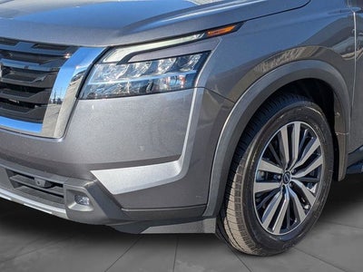 2022 Nissan Pathfinder Platinum
