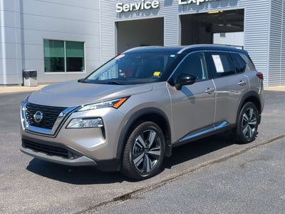 2021 Nissan Rogue SL