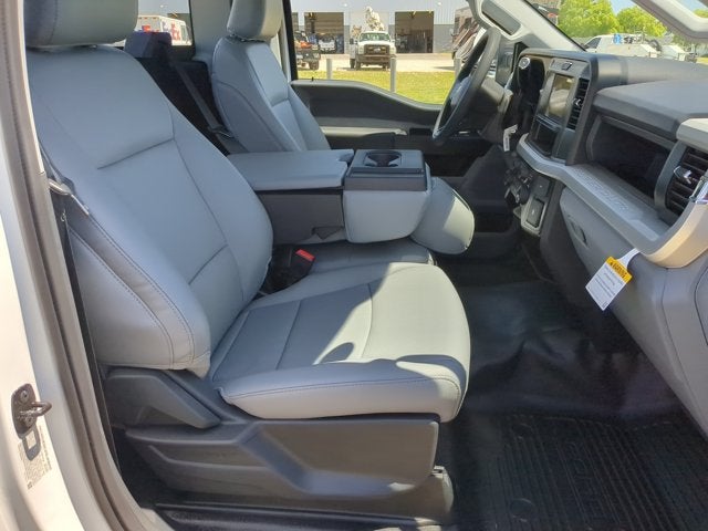 2026 Ford F-550SD XL