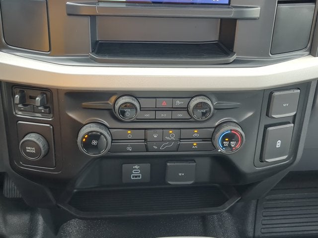 2026 Ford F-550SD XL