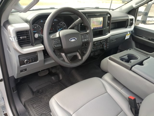 2026 Ford F-550SD XL