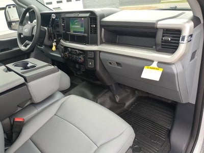 2026 Ford F-550SD XL