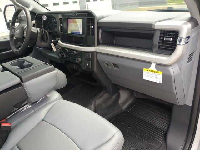 2026 Ford F-550SD XL