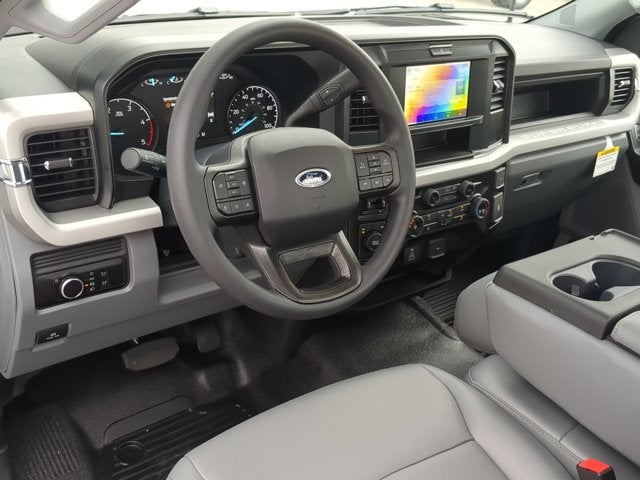 2026 Ford F-550SD XL