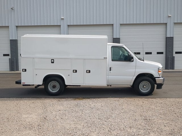 2027 Ford Econoline Cutaway E-350 SRW
