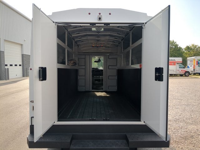 2027 Ford Econoline Cutaway E-350 SRW