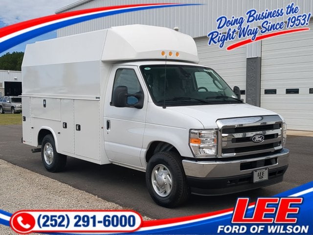 2027 Ford Econoline Cutaway E-350 SRW