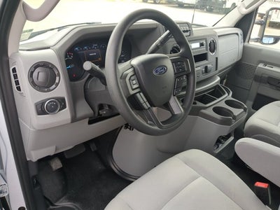 2027 Ford Econoline Cutaway E-350 SRW
